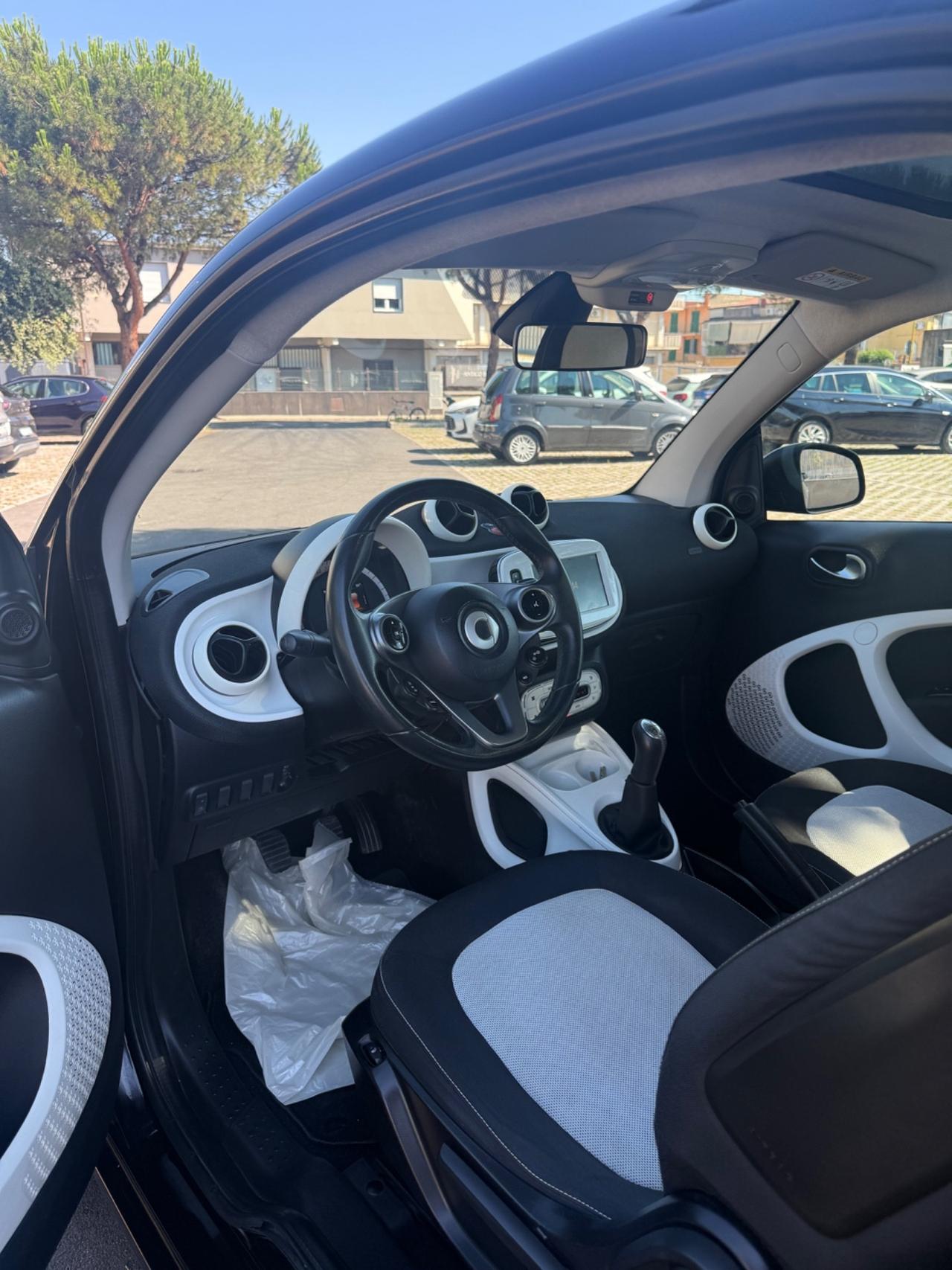 Smart ForTwo 70 1.0 Prime fari zero sinistri unico proprietario