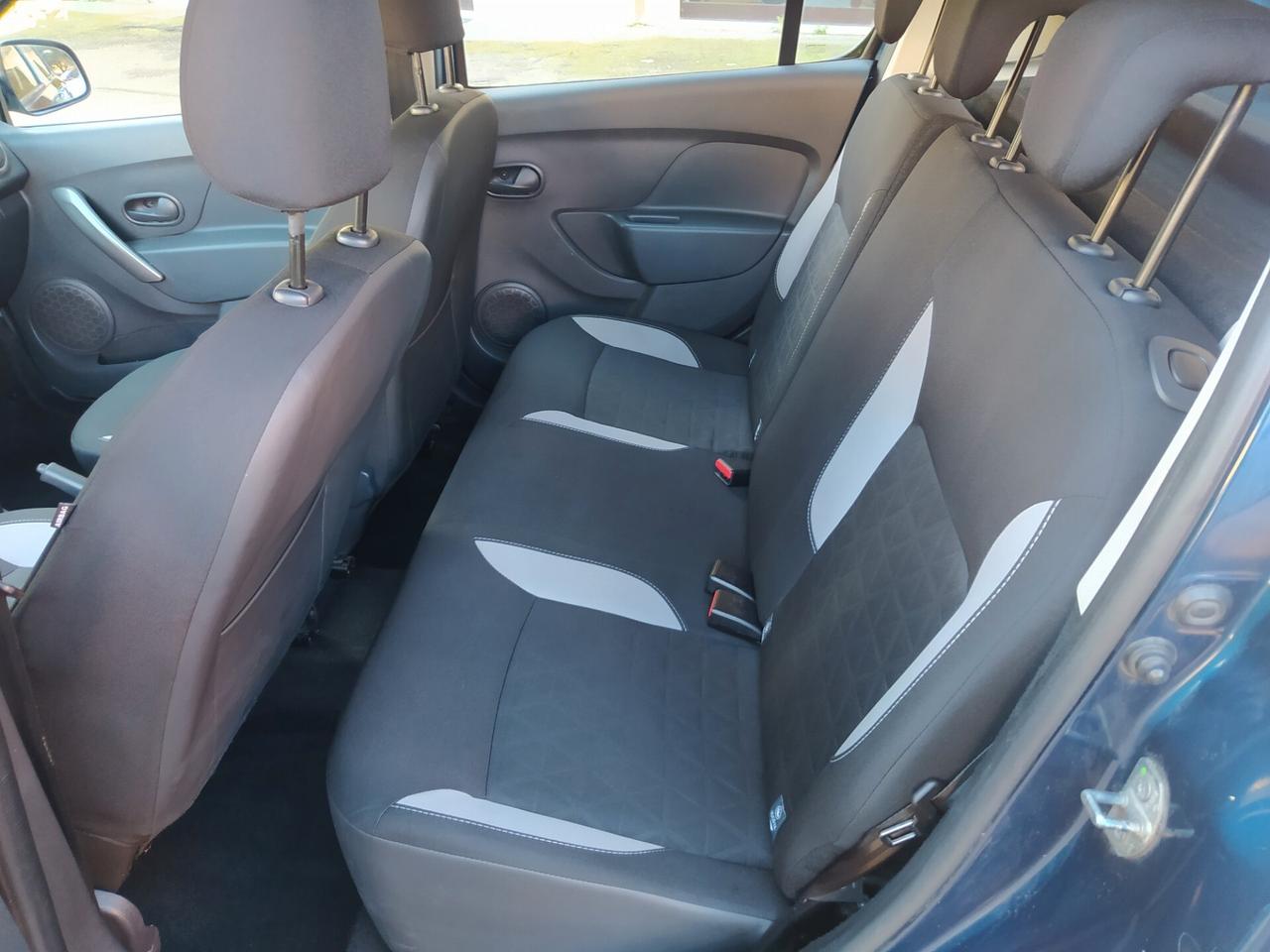 Dacia Sandero Stepway 1.5 dCi 8V 90CV Start&Stop Prestige Neopatentati