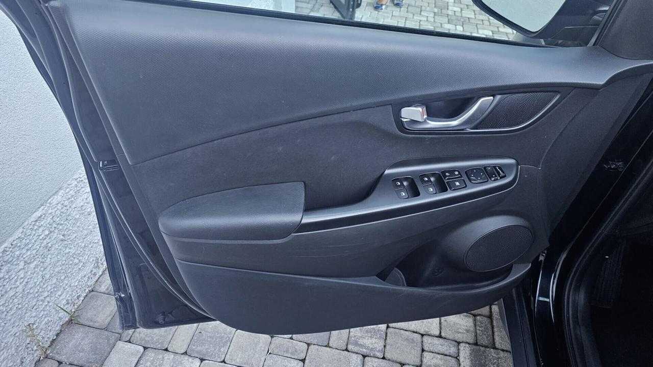 Hyundai Kona HEV 1.6 DCT XLine