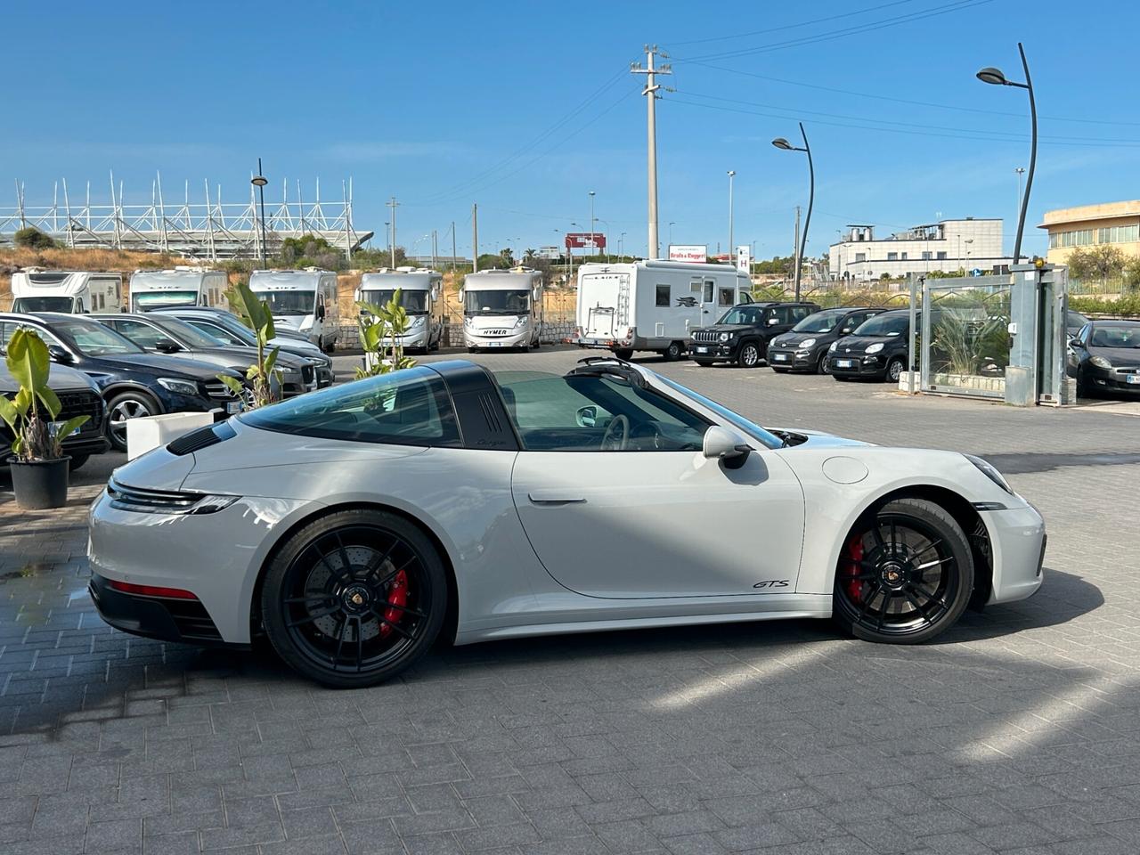 Porsche 992 911 Targa 3.0 4 GTS auto