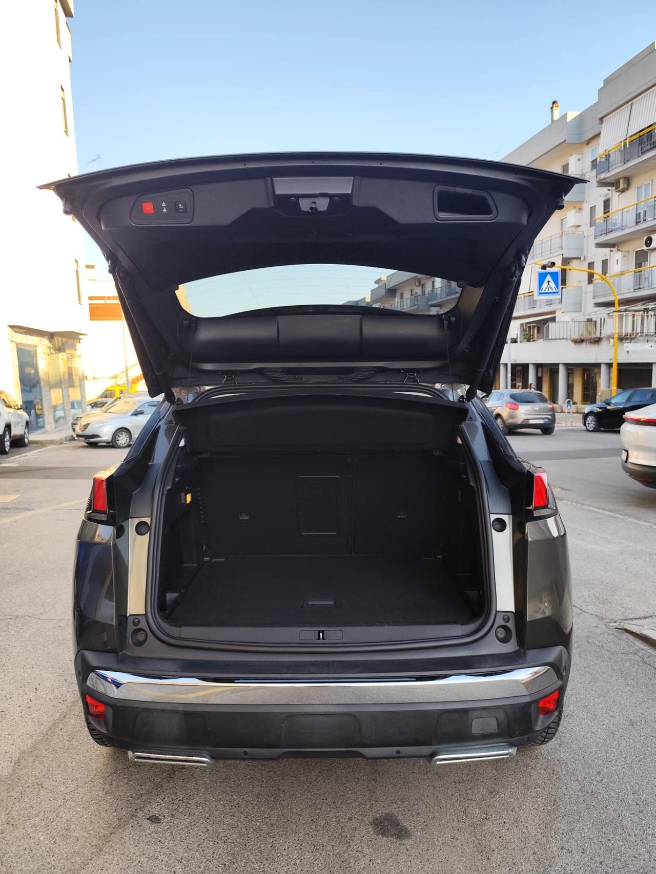 Peugeot 3008 1.5 BlueHDi GT Line * Navi * Retrocamera * Pelle * Garantita 12 Mesi