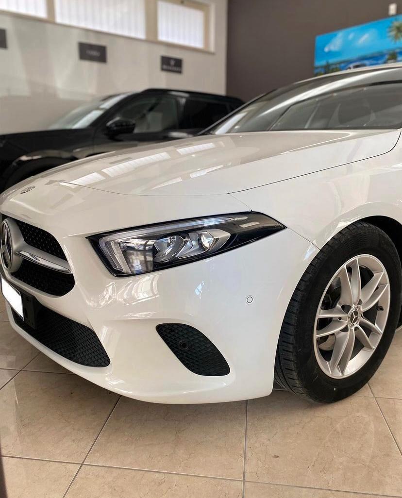 Mercedes-benz A 180 A 180 d Business. Iva inclusa