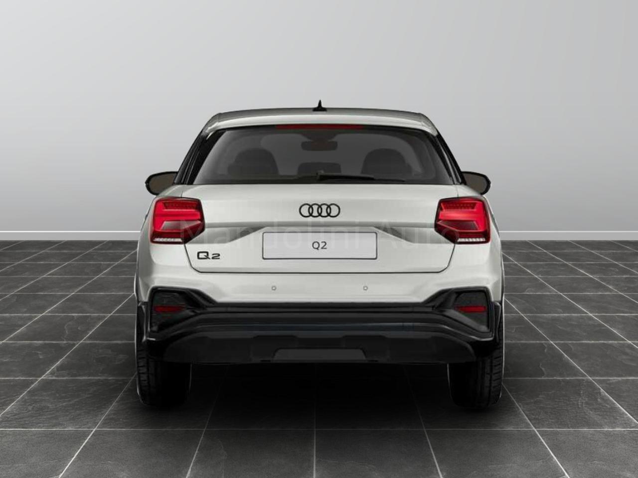 Audi Q2 30 2.0 tdi identity black