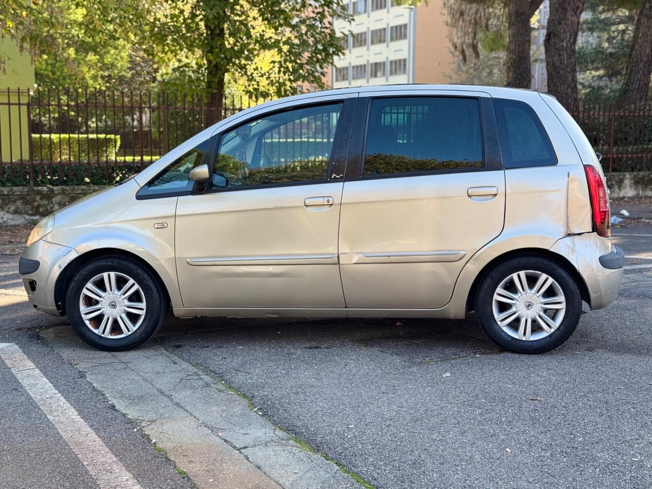 Lancia MUSA 1.4 16V Platino Plus benzina 2007