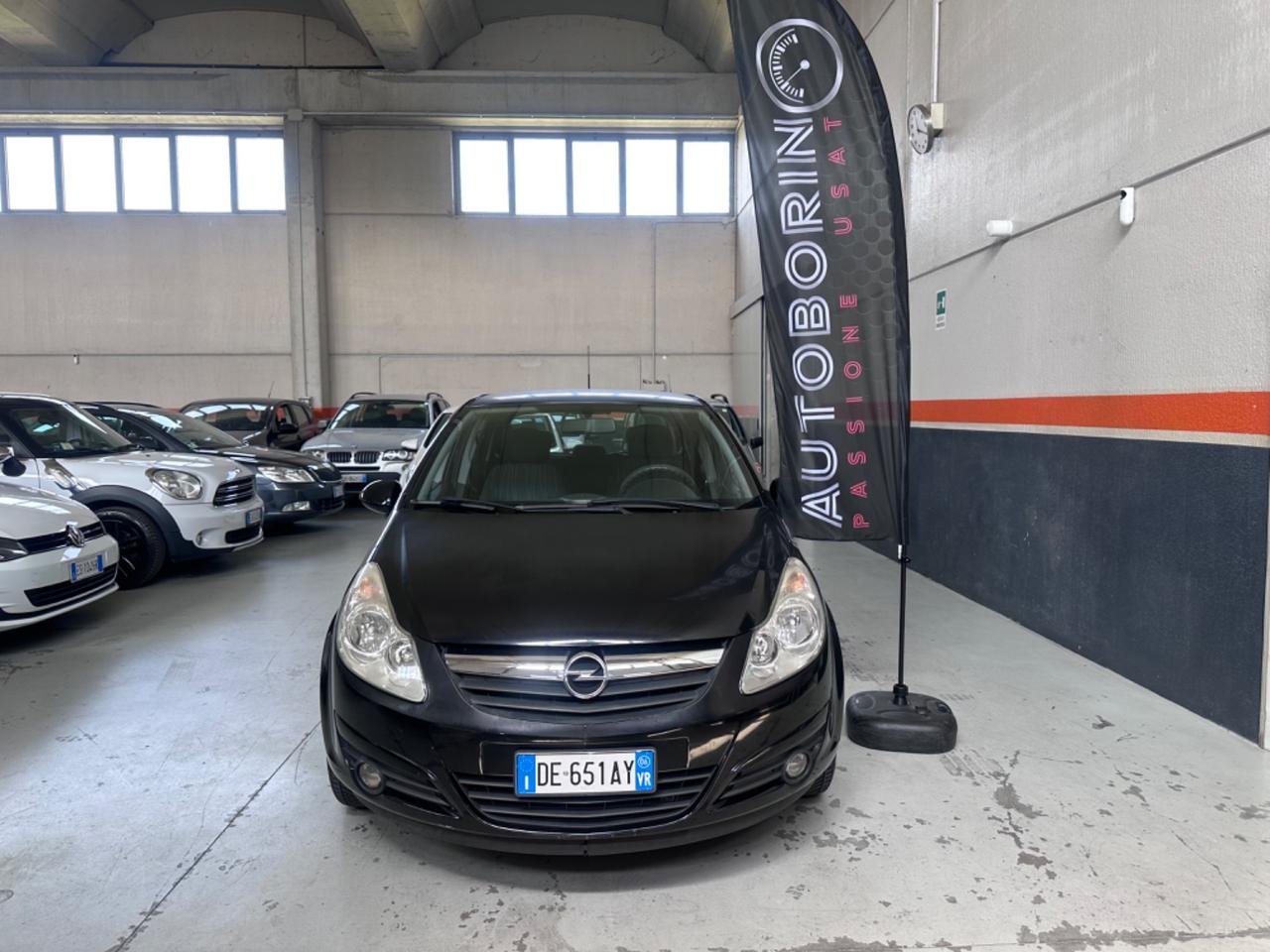 Opel Corsa 1.2i 16V cat 5 porte Club
