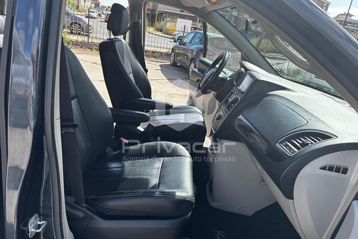 LANCIA Voyager 2.8 Turbodiesel Silver 177 CV