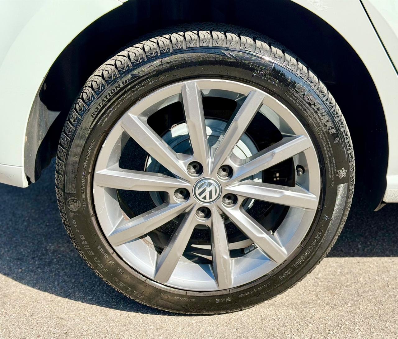 Volkswagen Polo 2015 1.4 TDI frash edizione limitata ok neopatentati ! ! !