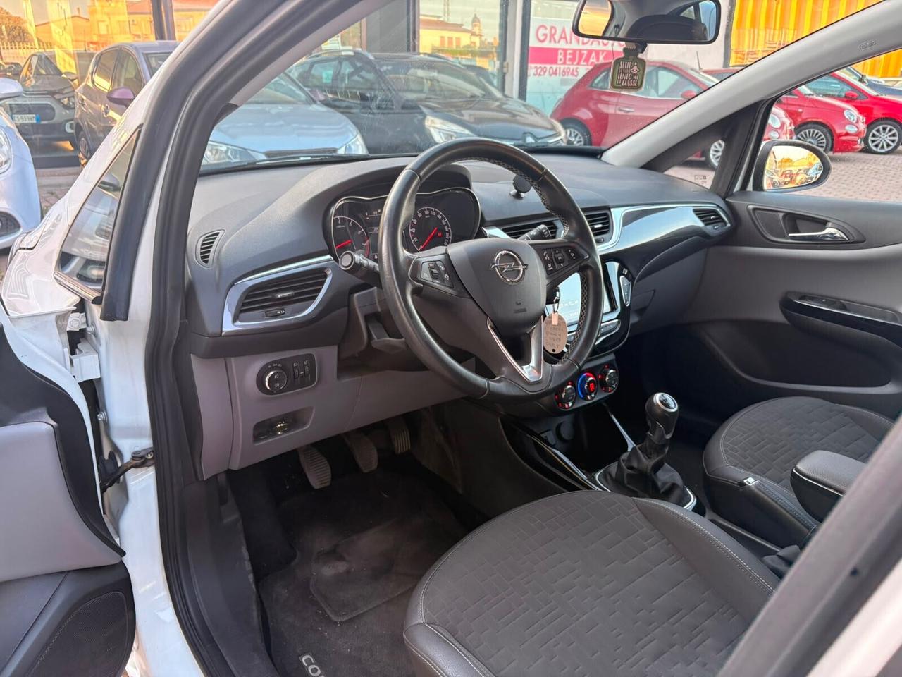 Opel Corsa 1.4 90CV GPL Tech 5 porte Innovation