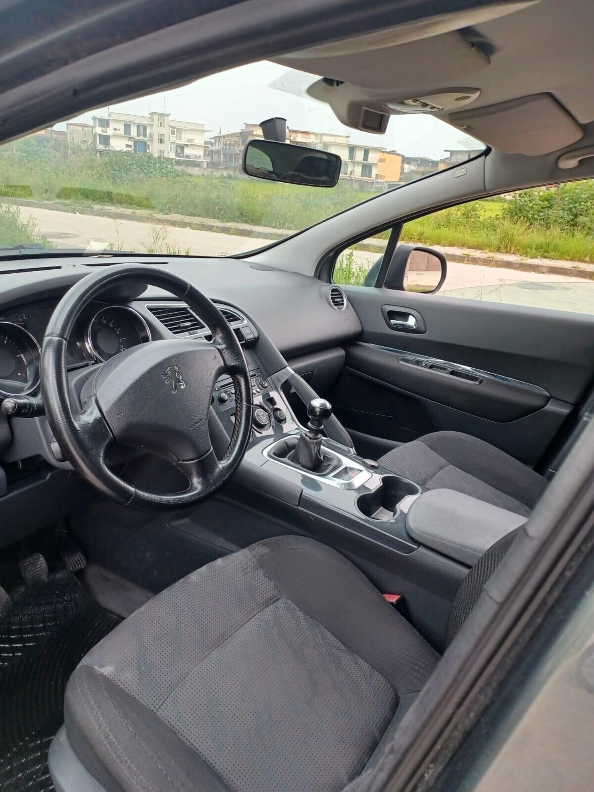 Peugeot 3008 1.6 HDi 112CV Business