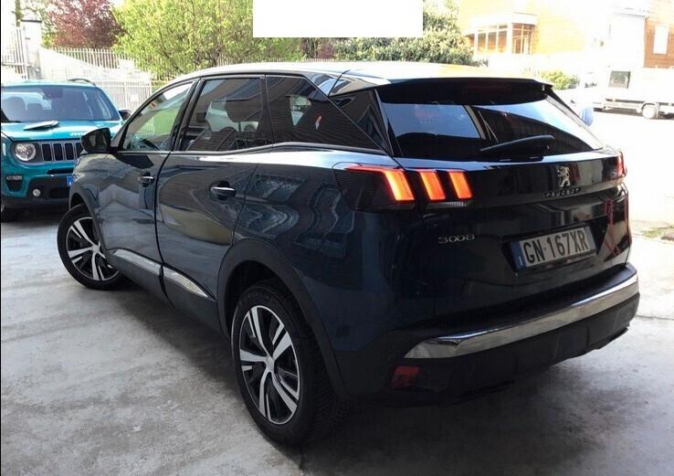Peugeot 3008 1.5 130cv Eat8 *FULL OPT.-67.000 Km*