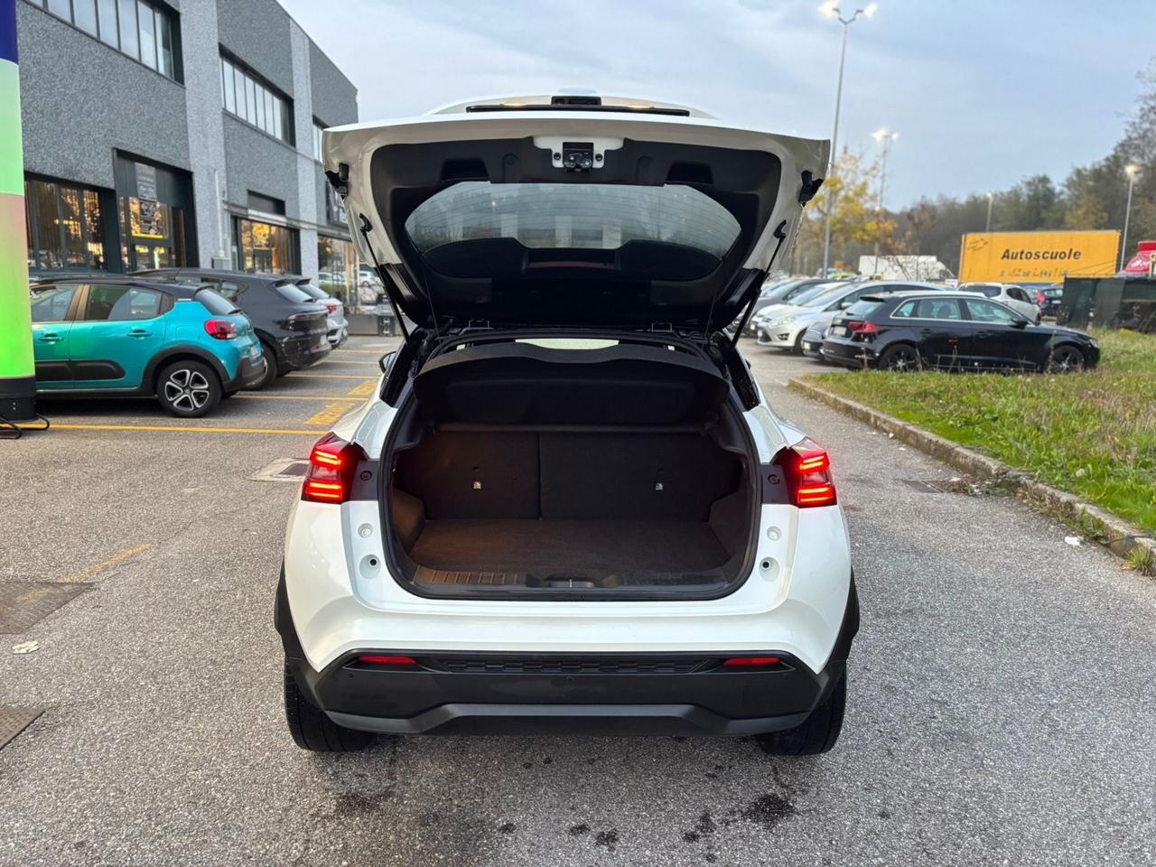 Nissan Juke 1.0 DIG-T 114 CV DCT Tekna