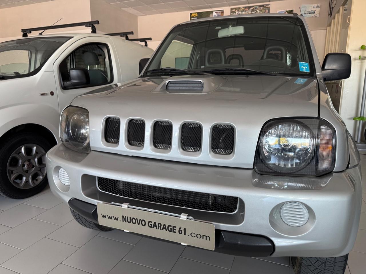 Suzuki Jimny 1.5 DDiS cat 4WD JLX