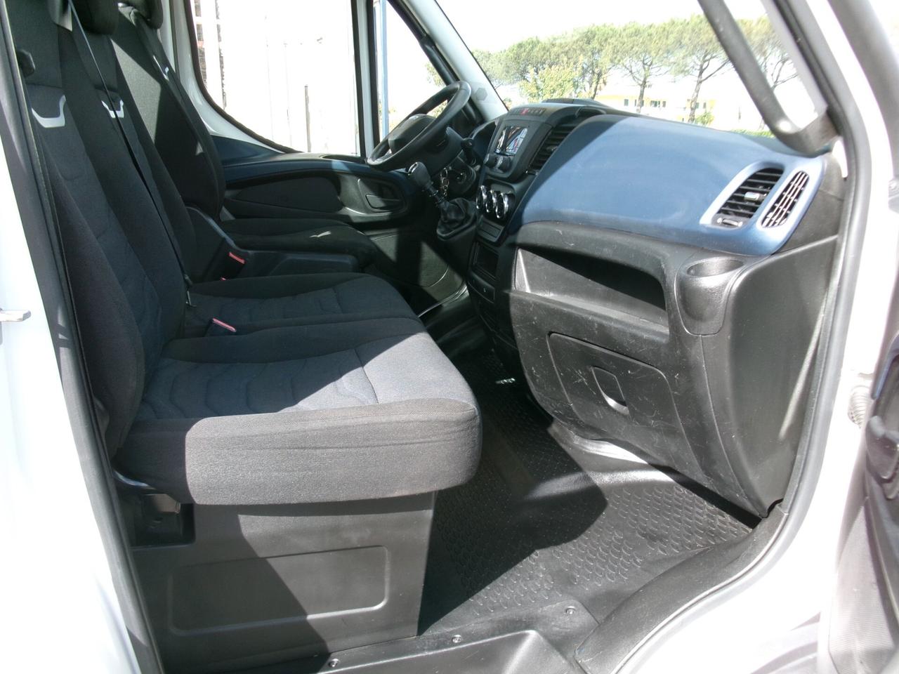 Iveco Daily 35C16 3000 160CV E6D CASSONE FISSO DA 4.50 MT