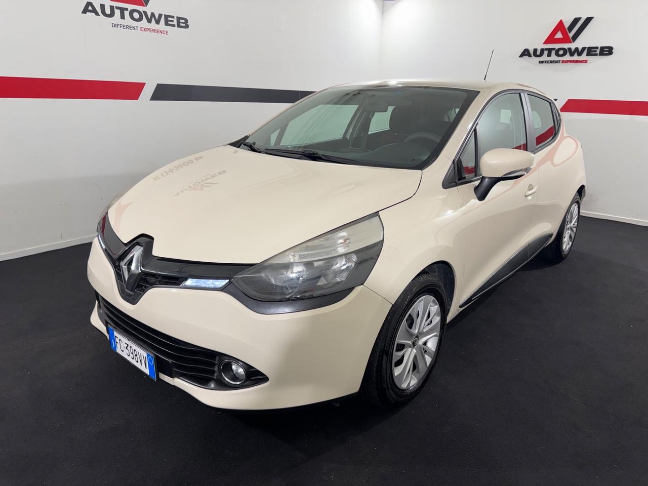 Renault Clio 1.2 75CV 5 porte Life