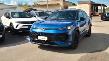 Volkswagen T-Roc 1.5 eTSI ACT 150 CV DSG R-Line - 2025
