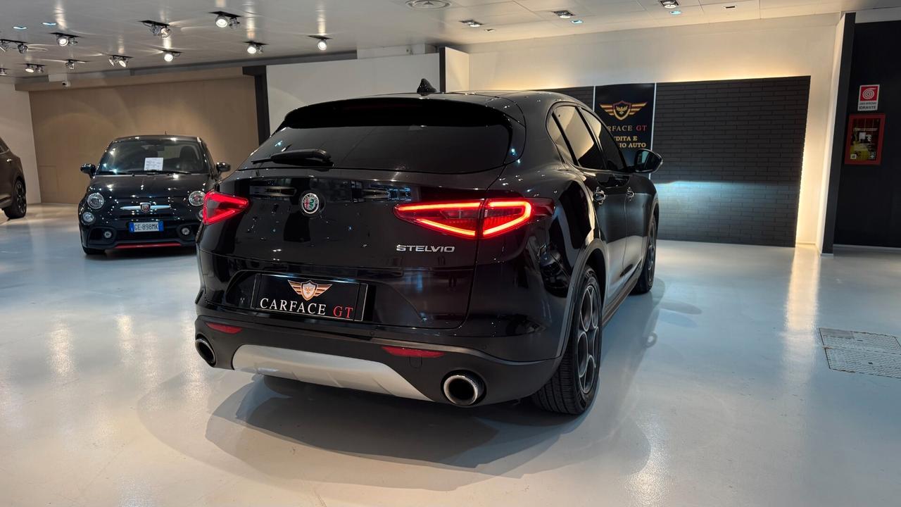 Alfa Romeo Stelvio 2.2 Turbodiesel 160CV Business - 2020