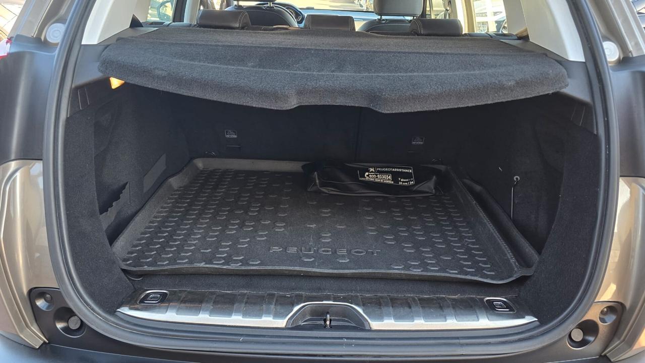 Peugeot 2008 BlueHDi 120 S&S Allure