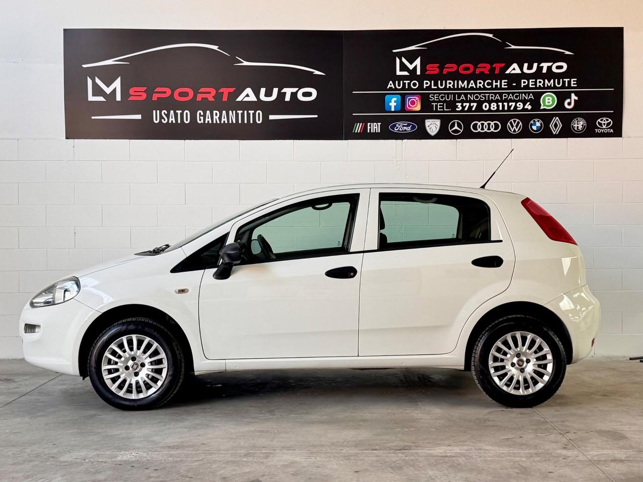 Fiat Punto 1.4 8v 2017 NATURAL POWER STREET