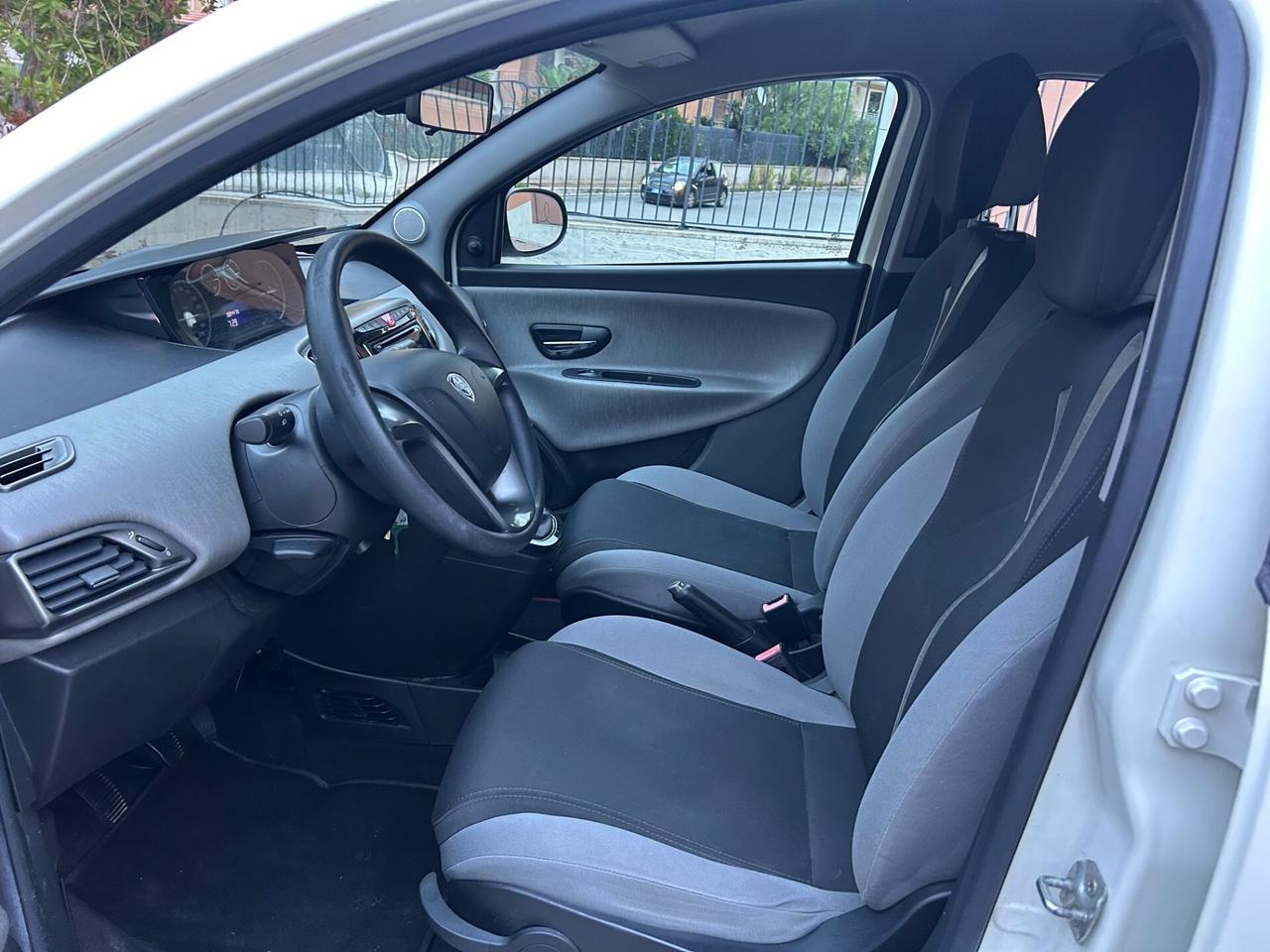 Lancia Ypsilon 1.2 benz ideale per neo patentati