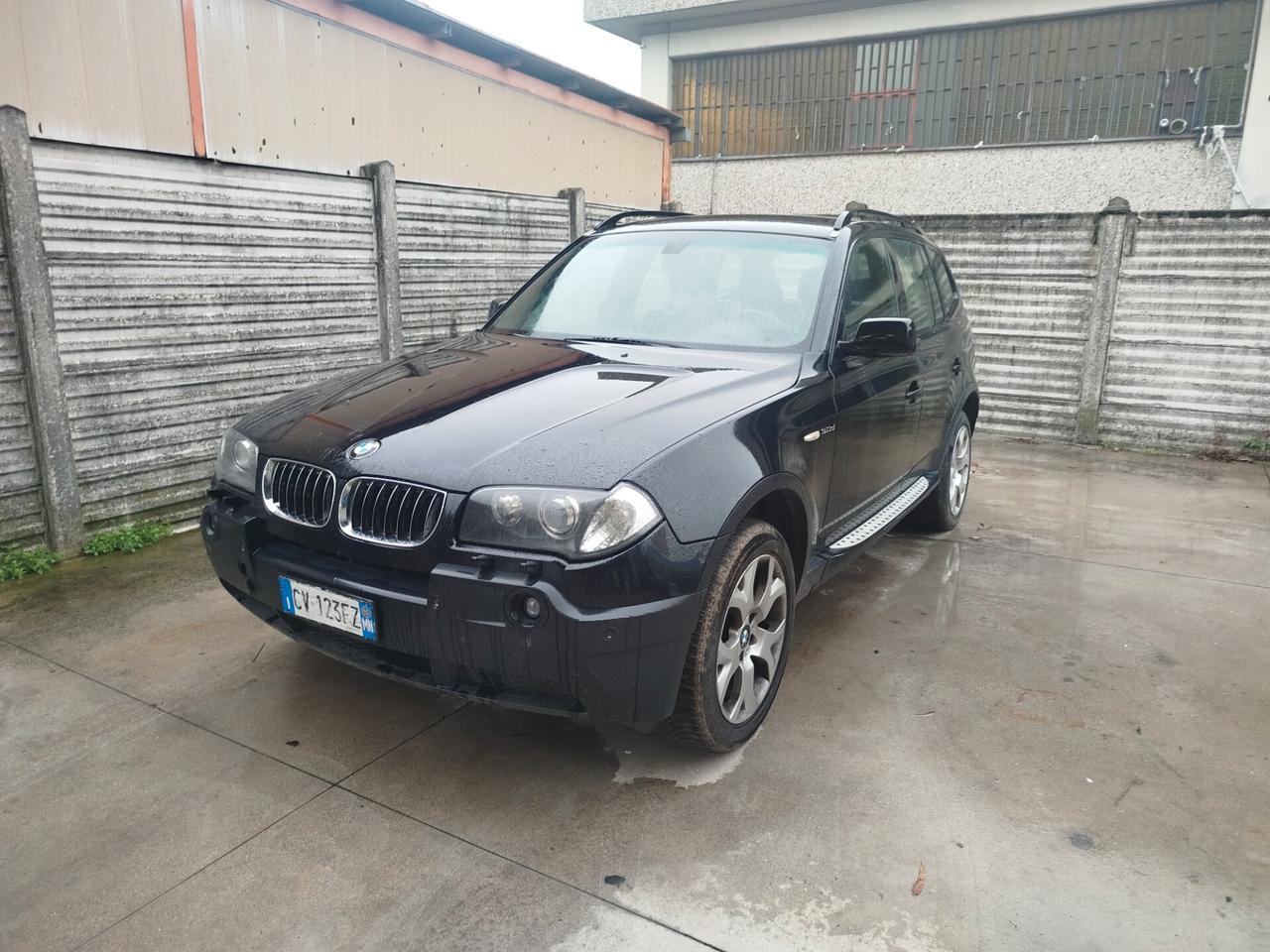 Bmw X3 3.0d cat Futura gancio traino ( cambio non va)