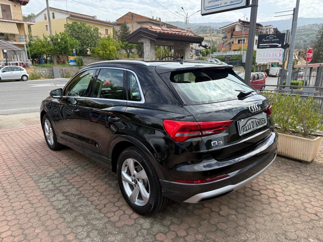 Audi Q3 35 TDI S tronic Business Advanced
