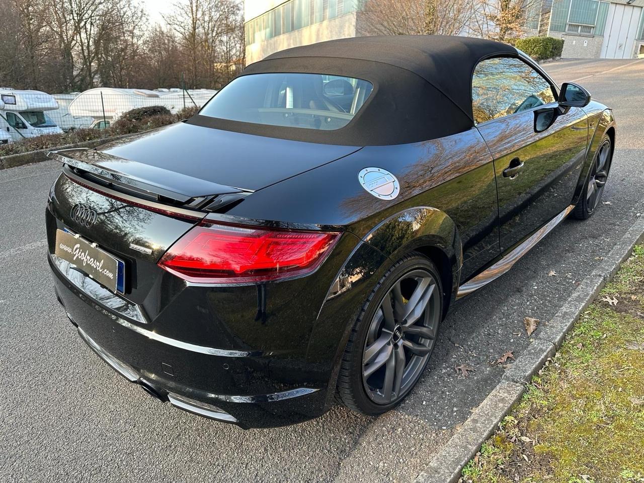 Audi TT Roadster 2.0 quattro SLine Strafull