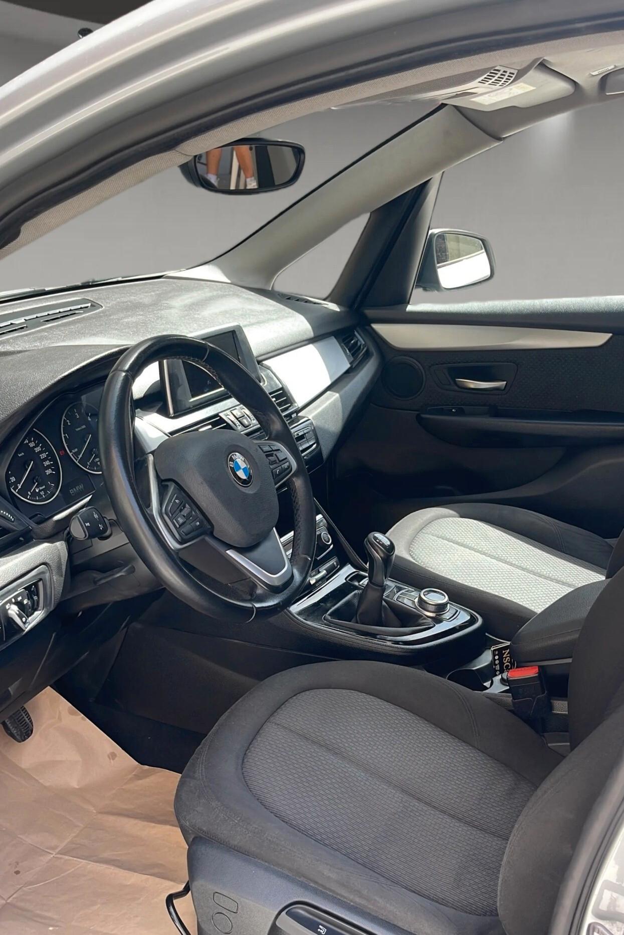 Bmw 216 216d Active Tourer Sport
