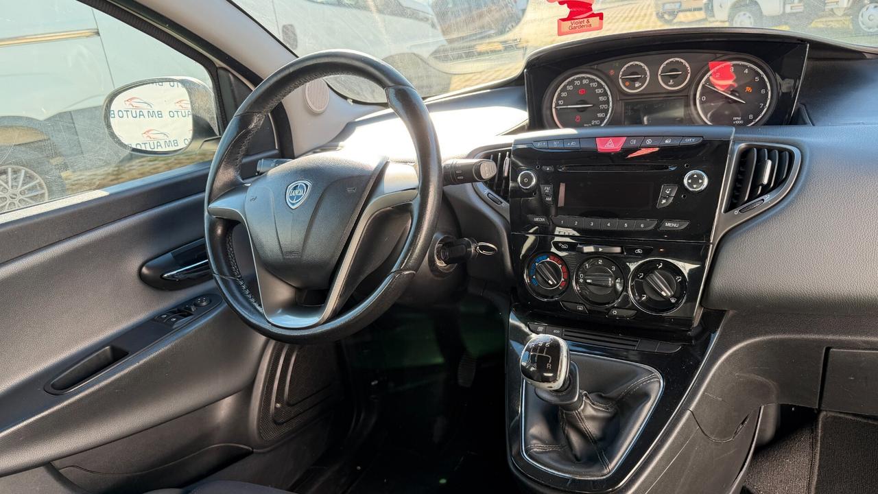 Lancia Ypsilon 1.2 69 CV 5 porte GPL Ecochic Silver KM CERTIFICATI