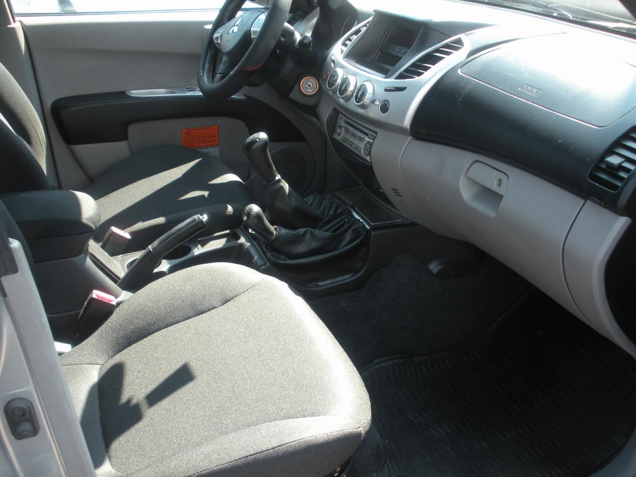Mitsubishi L200 2.5 DI-D/178CV DC Intense Plus DPF