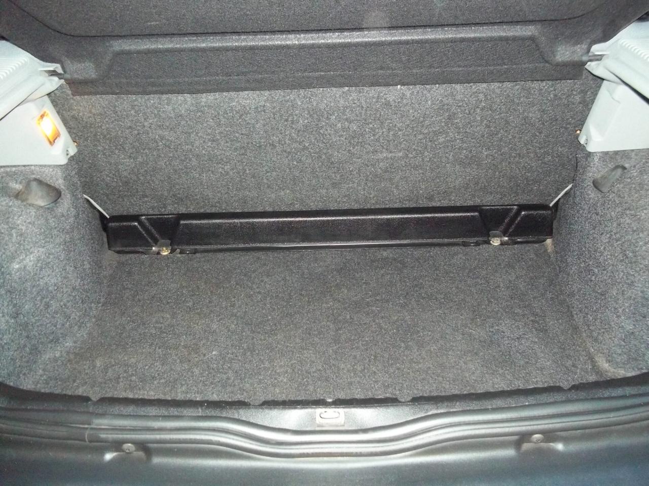 Renault Clio Authentique 1.2 8v 3p 126.300km ok neopatentati