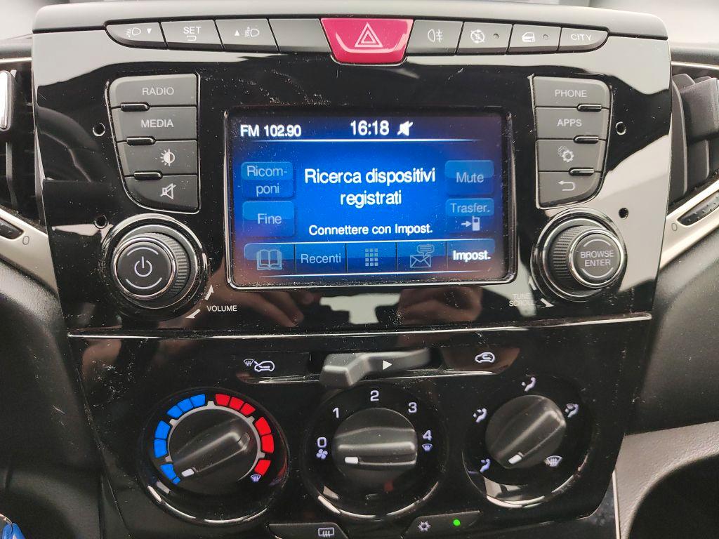 LANCIA Ypsilon 3ª serie - Ypsilon 1.2 69 CV 5 porte S&S Gold
