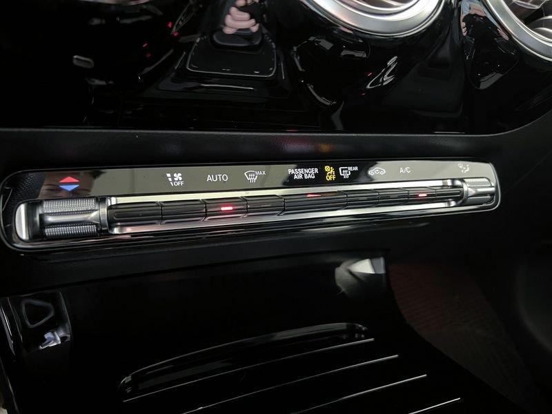 Mercedes-Benz Classe A A 220 Premium 4matic auto
