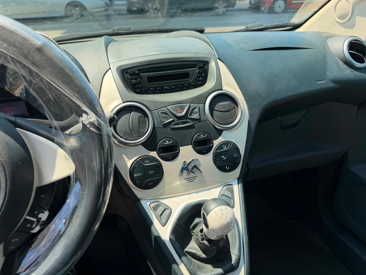 Ford Ka Ka+ 1.2 8V 69CV Titanium