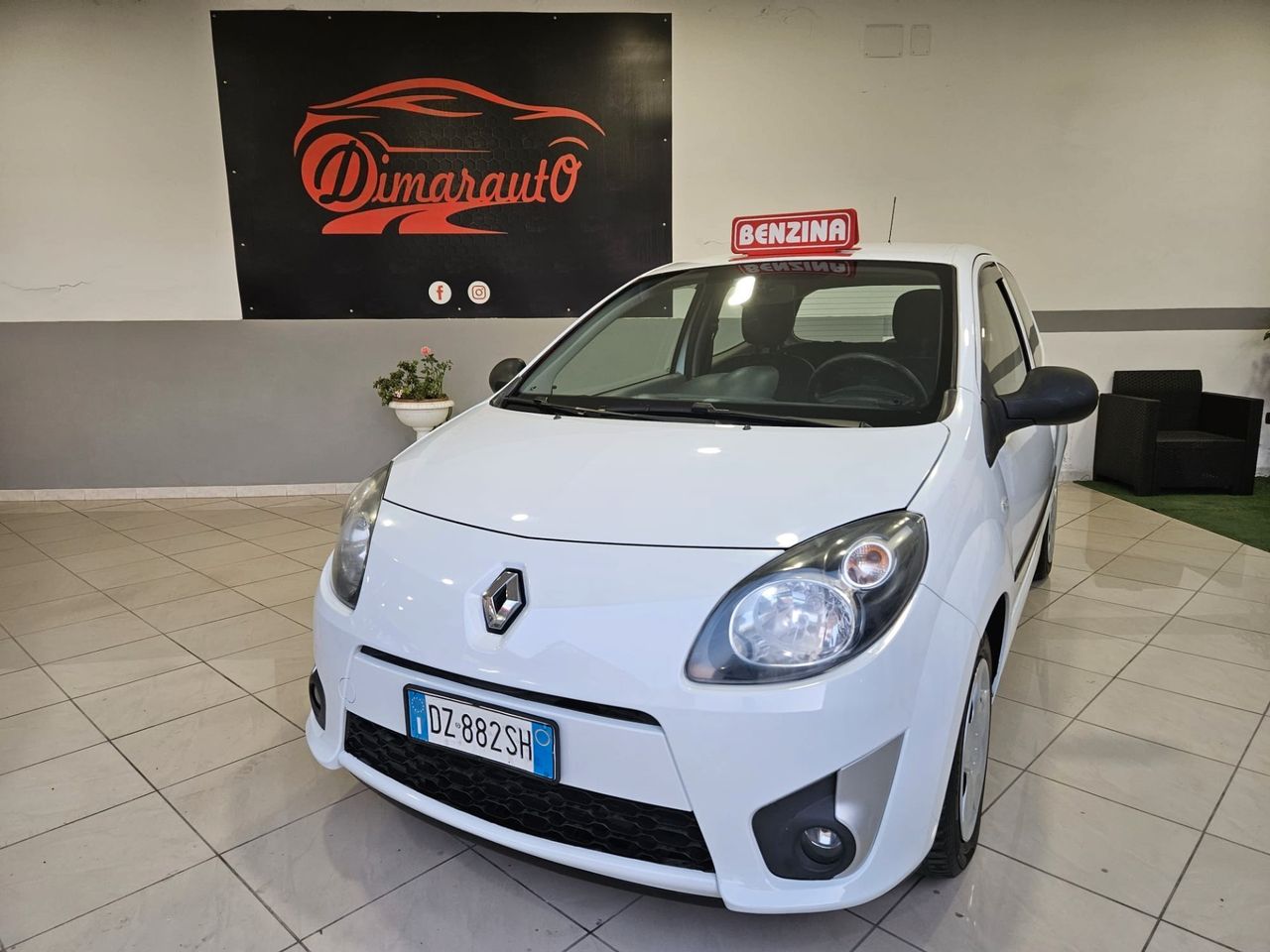 RENAULT TWINGO 1.2 BENZINA DEL NORD ITA 2009