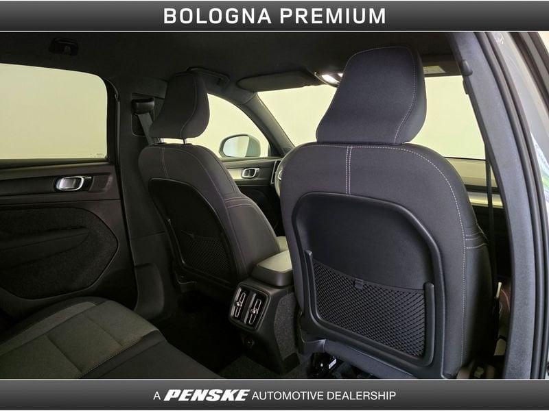 Volvo XC40 B3 automatico Core