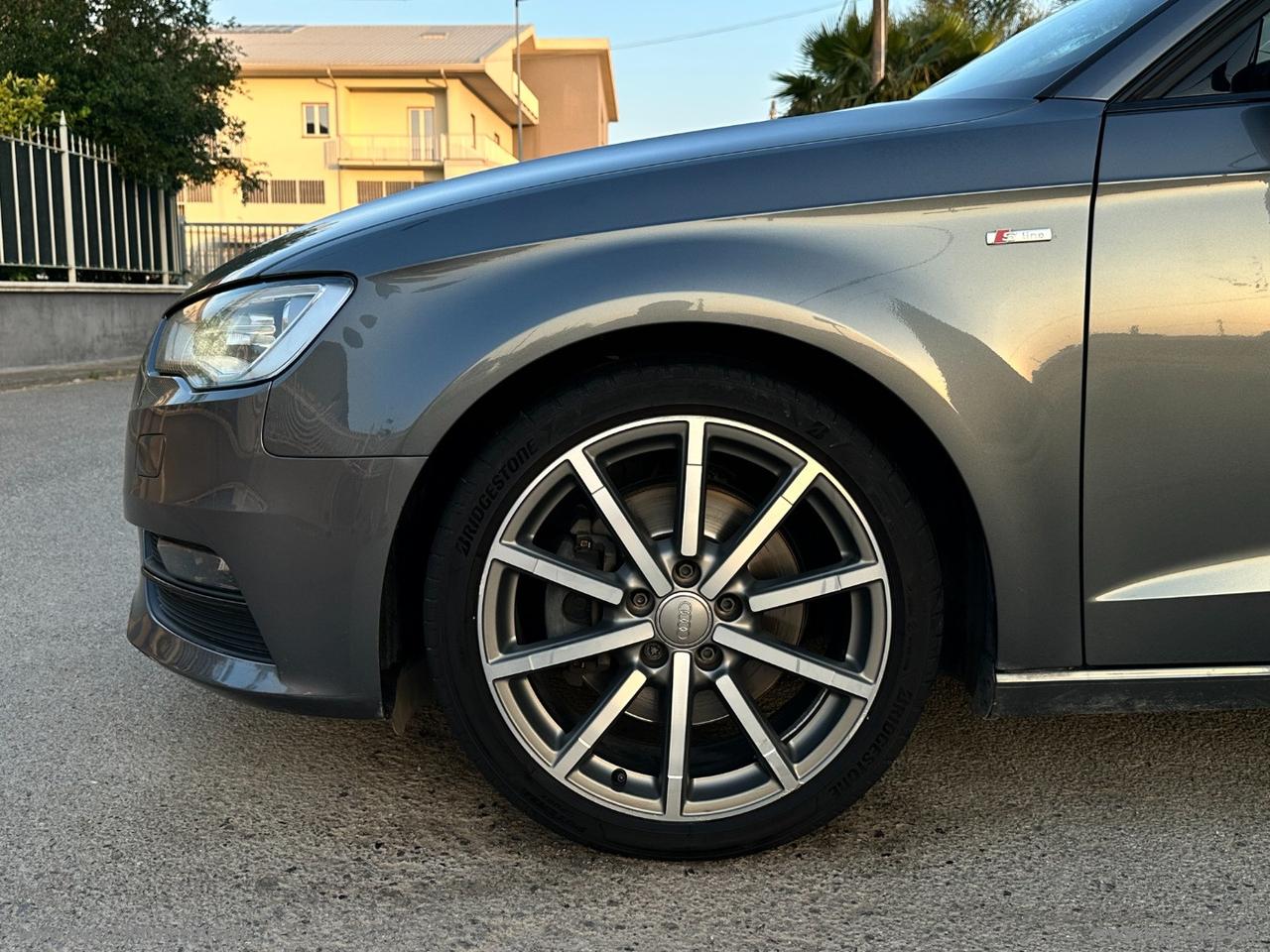AUDI A3 SPB 2.0 TDI 184CV S-LINE