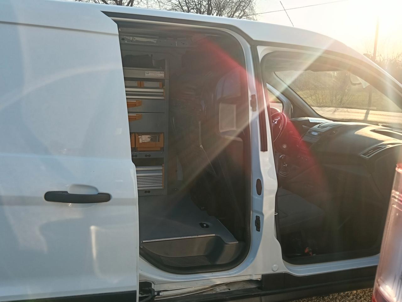 Ford Tourneo Connect autocarro