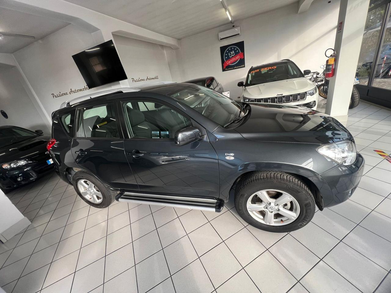 Toyota RAV 4 RAV4 2.2 D-4D 177 CV Luxury