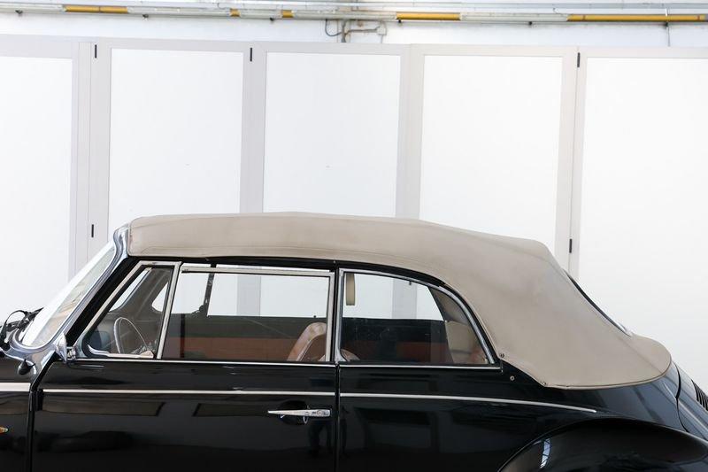 Volkswagen Maggiolino 1303 Cabriolet