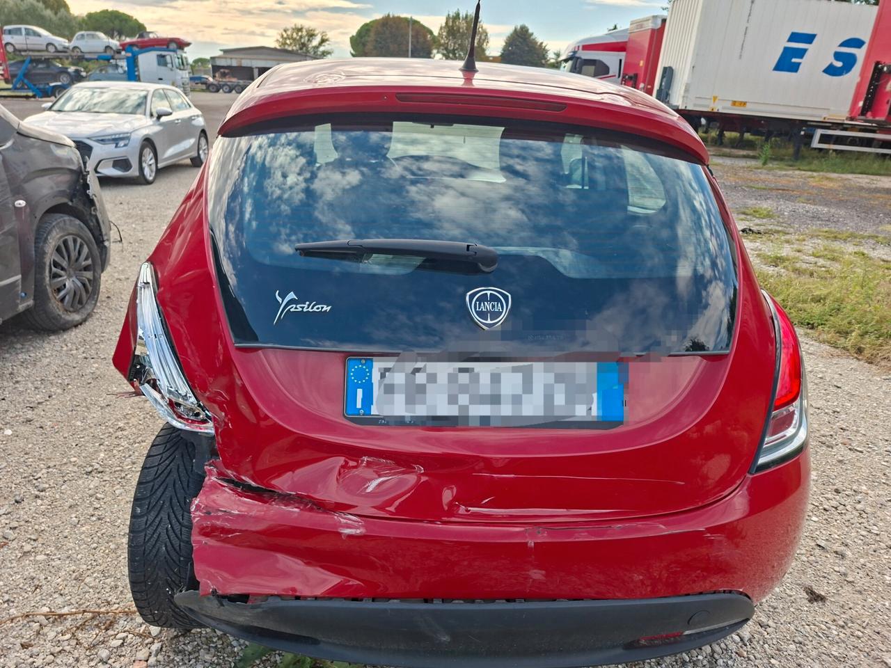 Lancia Ypsilon 1.2 Gpl EcoChic Incidentata