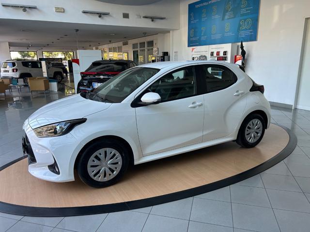 TOYOTA Yaris 1.5 Hybrid 5 porte Active
