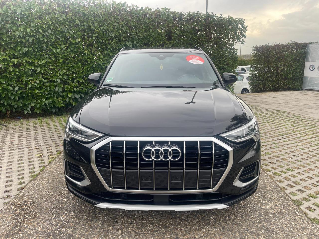Audi Q3 35 2.0 tdi Business Advanced s-tronic
