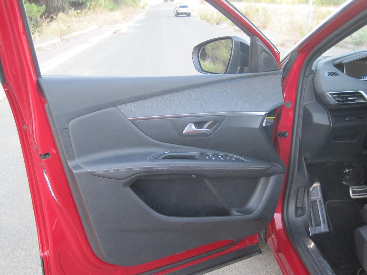 Peugeot 3008 BlueHDi 130 S&S EAT8 GT Line