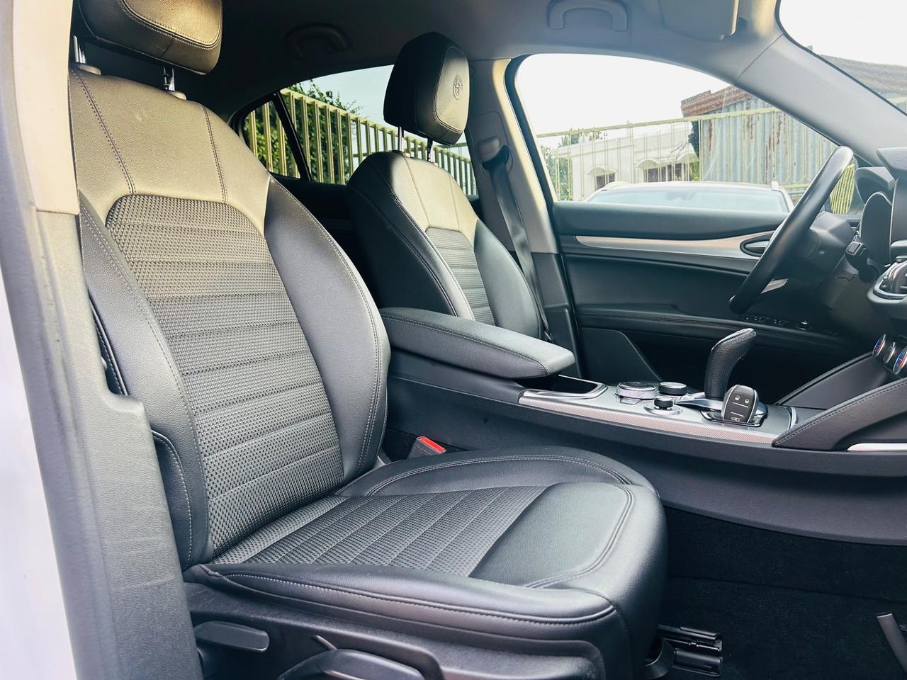 Alfa Romeo Stelvio 2.2 Turbodiesel 190 CV AT8 Q4 Sprint