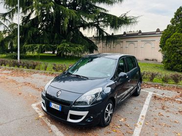 Renault Scenic Scénic X-Mod 1.6 dCi 130CV Luxe