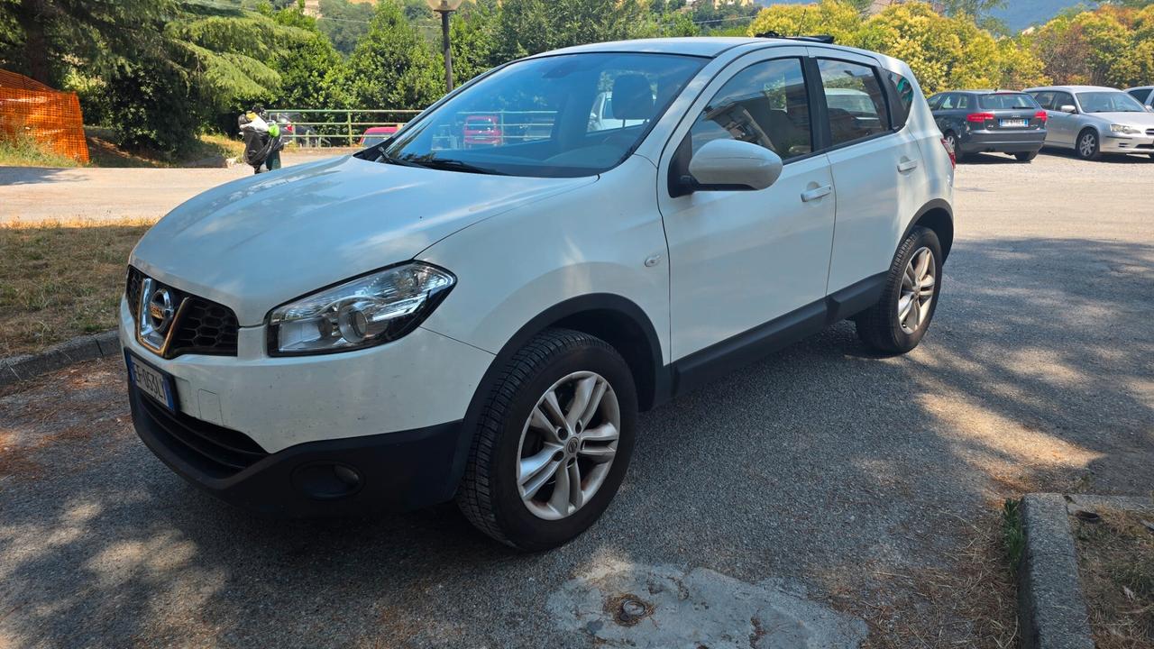 Nissan Qashqai 1.5 dCi DPF Tekna