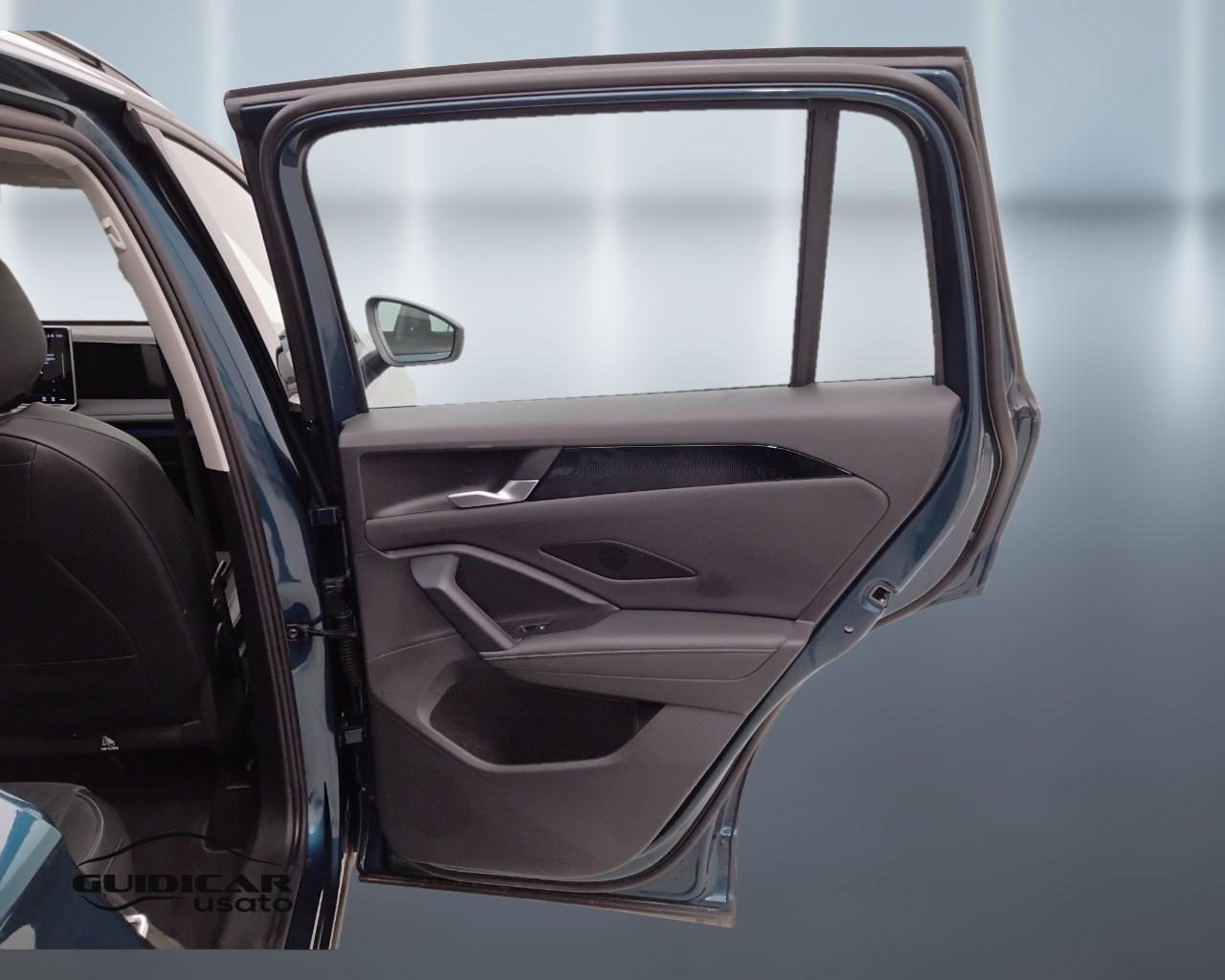 VOLKSWAGEN Tiguan III 2024 - Tiguan 2.0 tdi Life 150cv dsg