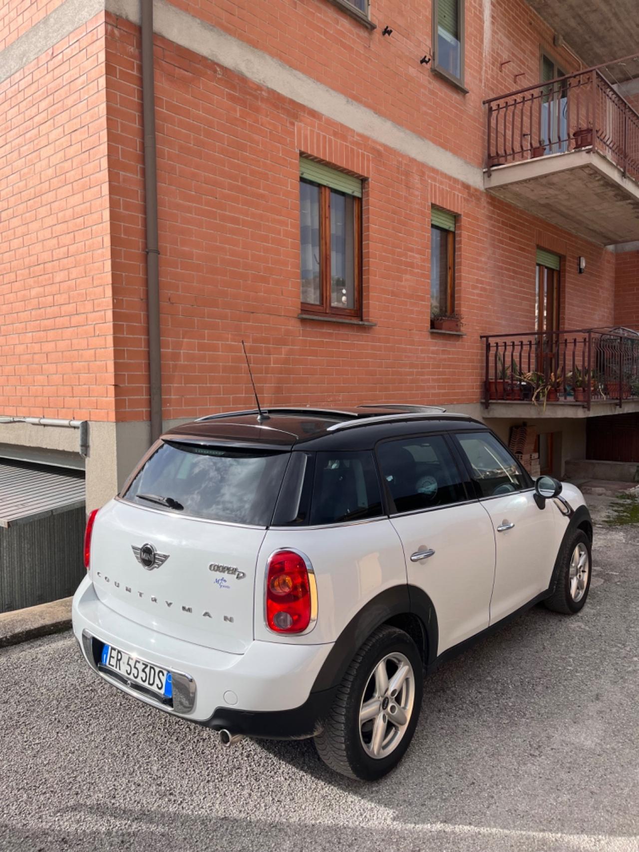 Mini countryman 1.6 diesel PERFETTA NEOPATENTATI