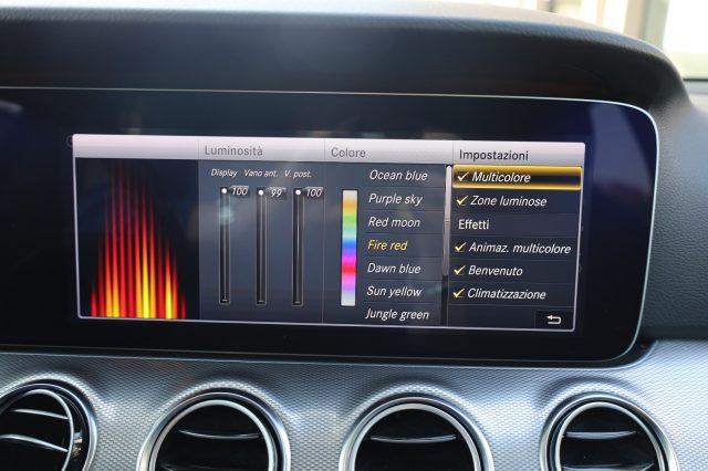 MERCEDES-BENZ E 220 d S.W. 4Matic Auto LED Luci AMBIENT Camera ACC Rad