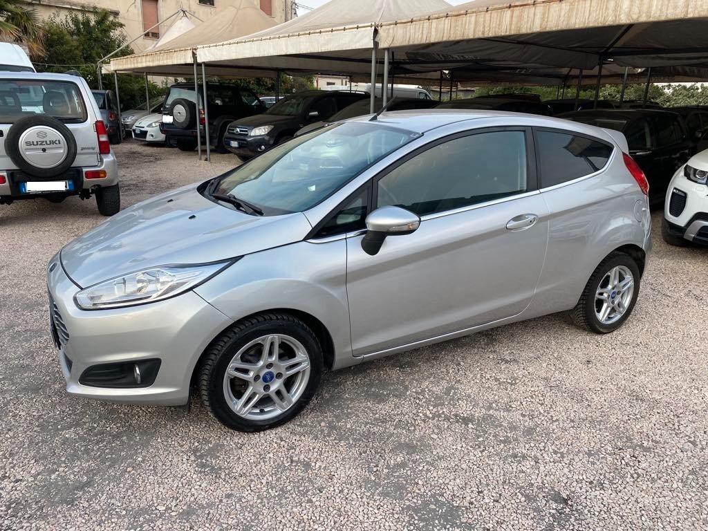 Ford Fiesta 1.5 TDCi 75CV 3 porte Titanium